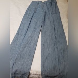 New Talbots Denim Look Size 4 Pants. Front Pockets, Rear Pockets. Rear Elastic